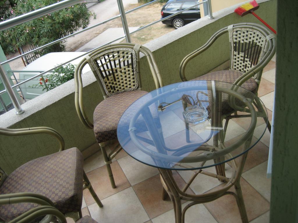 Guest House Vila Mimoza Ulcinj Bagian luar foto