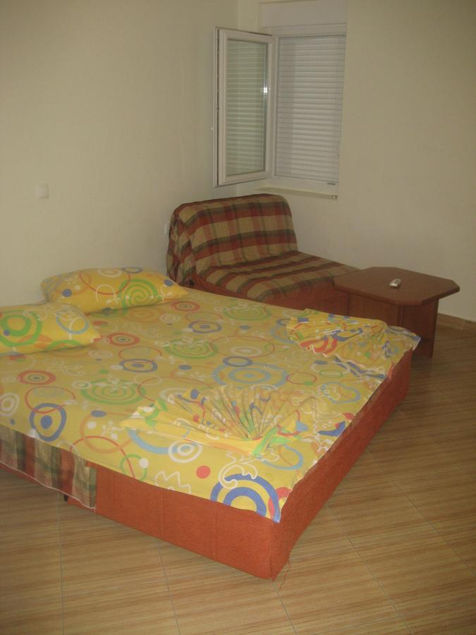 Guest House Vila Mimoza Ulcinj Bagian luar foto