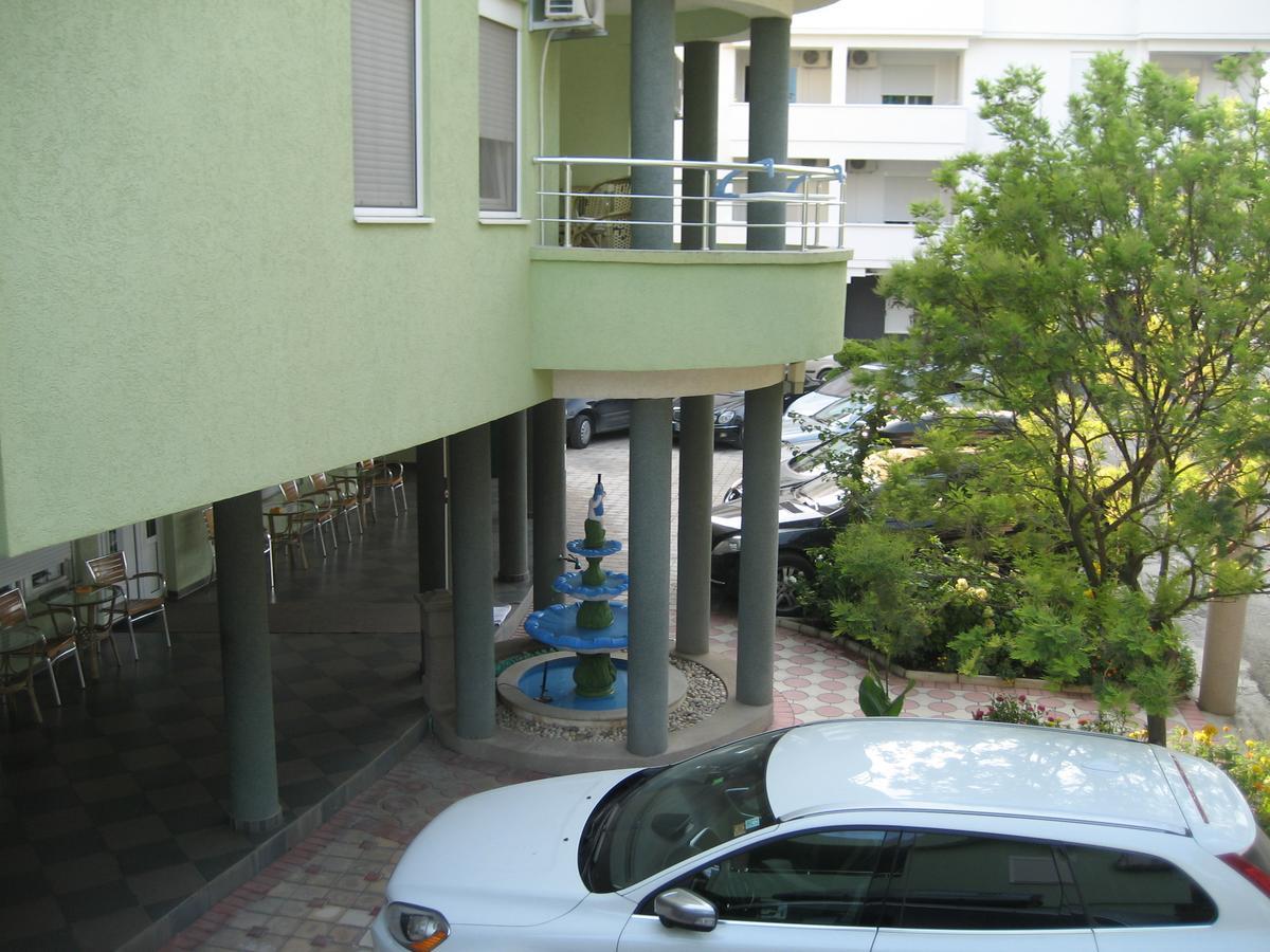 Guest House Vila Mimoza Ulcinj Bagian luar foto