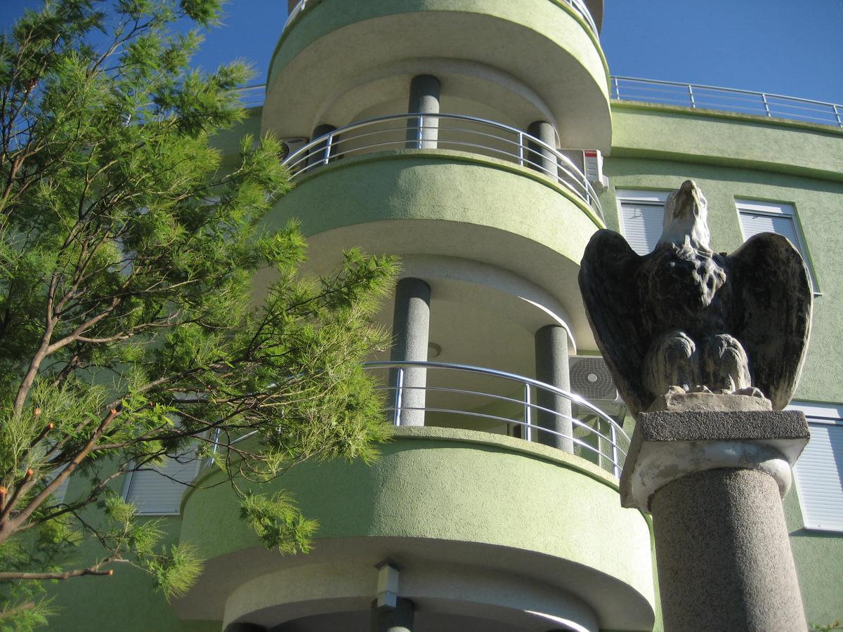 Guest House Vila Mimoza Ulcinj Bagian luar foto