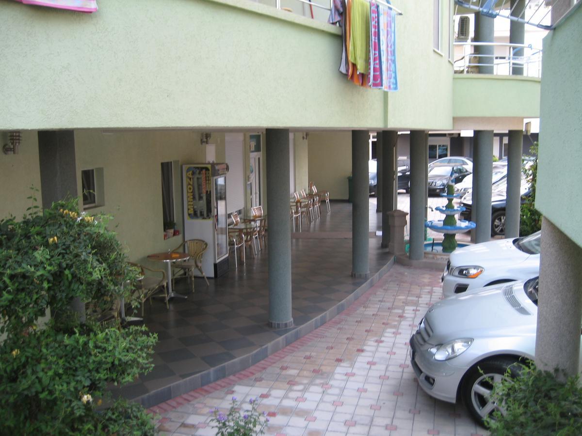 Guest House Vila Mimoza Ulcinj Bagian luar foto