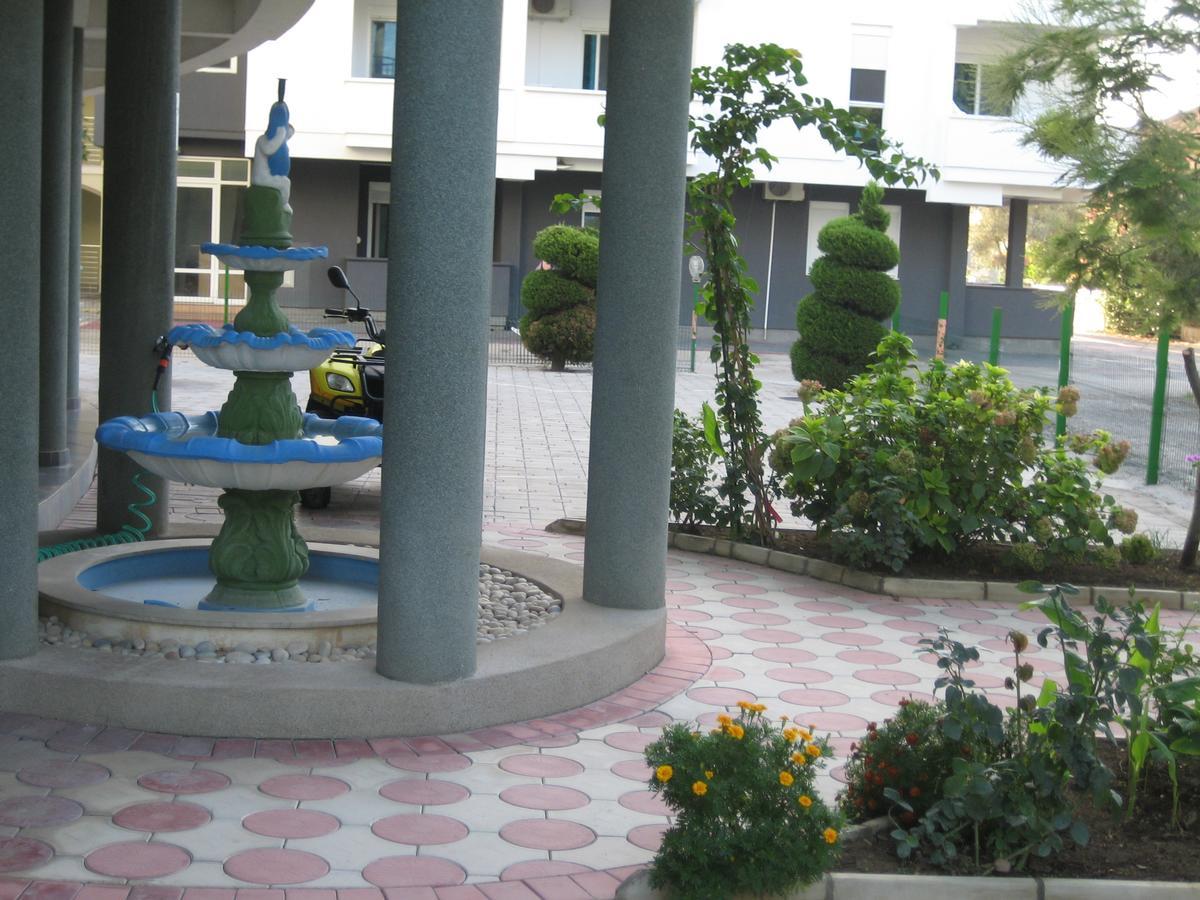 Guest House Vila Mimoza Ulcinj Bagian luar foto